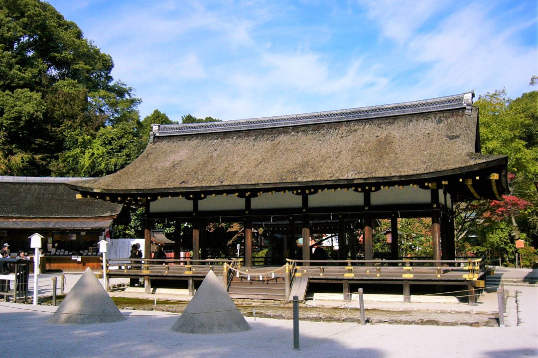 上賀茂神社の「烏相撲」と 洛北の社家・西村家庭園や空海ゆかりの神光院へ