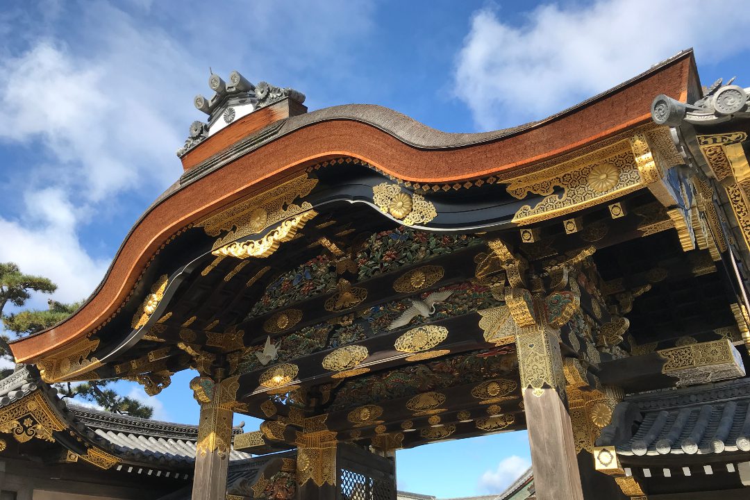 二条城公式ガイドツアー 徳川将軍家の威光輝く城郭の見どころをご案内