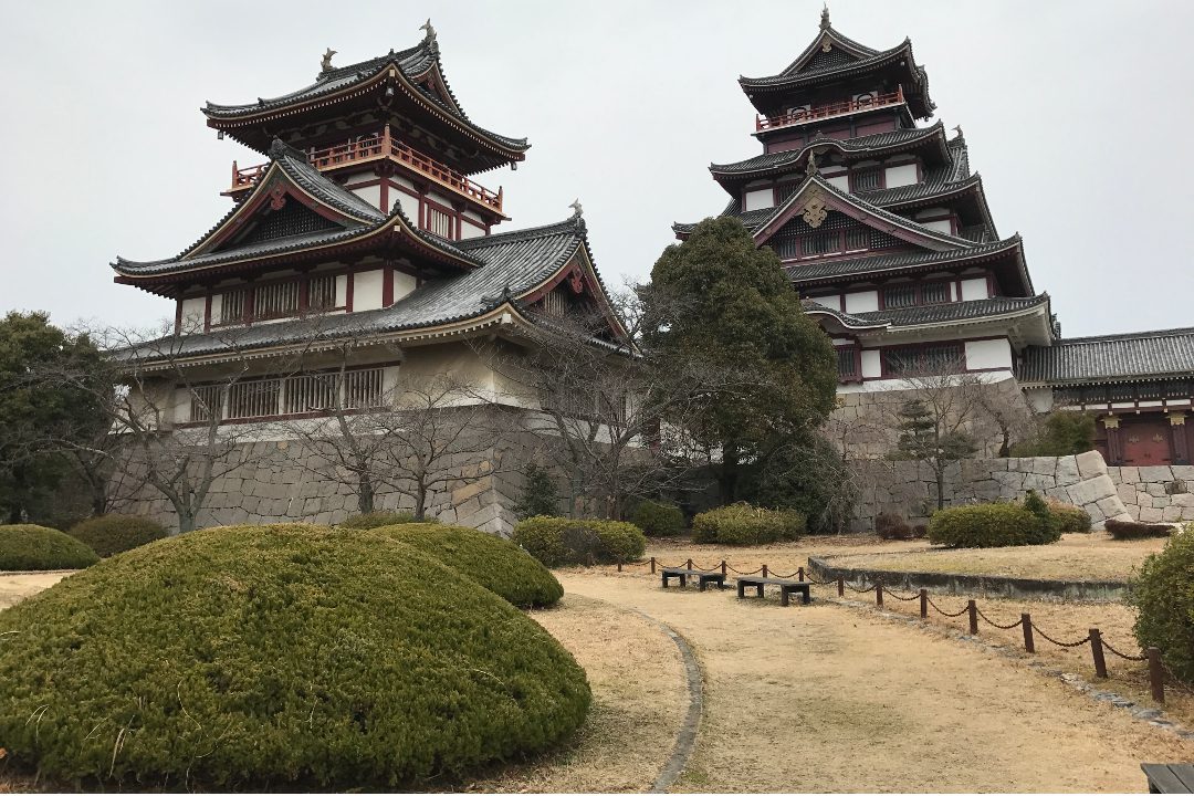 秀吉が過ごした伏見城の史跡残る伏見桃山散策と御香宮神社の神幸祭へ