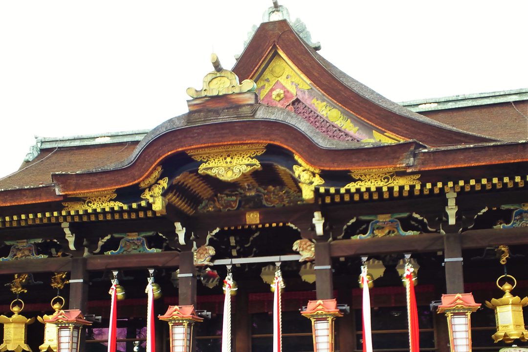 新年の招福息災を願う、干支「 丑 」と「 菅原道真 」ゆかりの神社参拝 足腰守護、必勝利運、旅行安全、学問成就、あらゆるご利益めぐりへ!