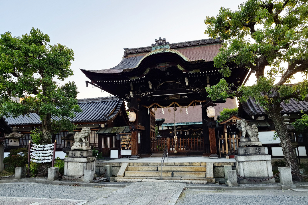 清和源氏の発祥地「 六孫王神社 」年に一度の“ 弁財天御開帳 ”参拝と 西寺旧跡を訪ねて「 西寺・守敏 vs 東寺・空海 」伝説ゆかりの史跡巡り