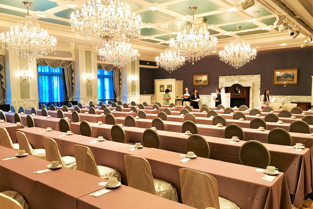 暑い夏はホテルで涼しく♪ 楽しく♪ 【 サマースクール 2023 】