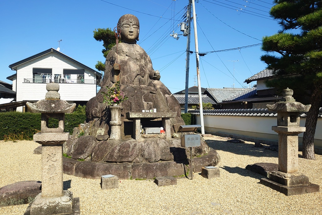 「山背古道」を歩くシリーズ第一弾!歴史ある木津界わいを訪ねて 悲運の武将平重衡、巨大石仏、茶問屋街、古代豪族の拠点など見所多数
