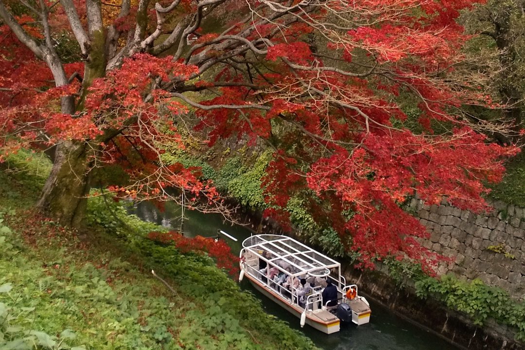 【モニターツアー】大津から京都へ「 びわ湖疏水船 」でゆるり船の旅 三井寺・観音堂から眺める絶景の琵琶湖を一望へ