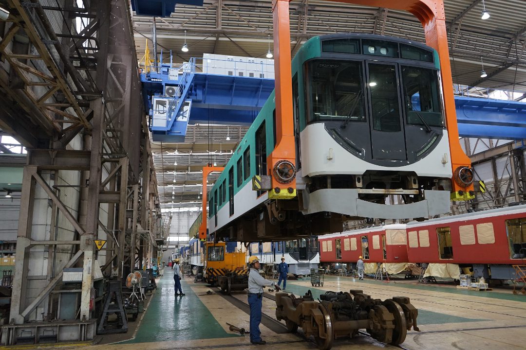京阪電車車庫見学と伏見の名水めぐりツアー