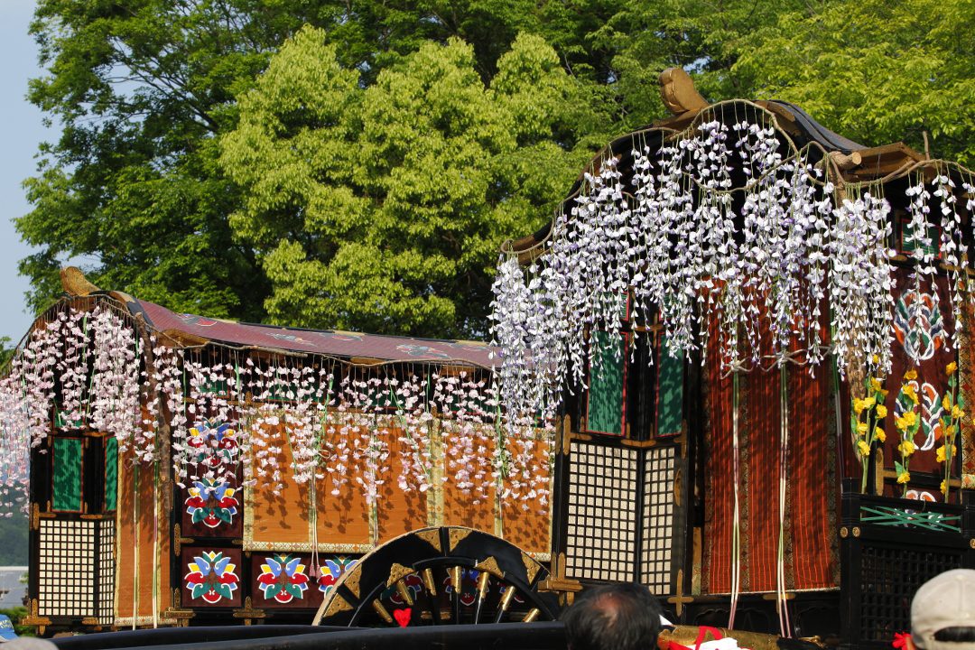 都大路をゆく葵祭を観覧