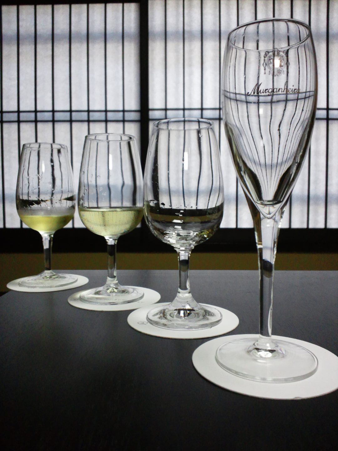 らくたび京町家で ワインとおつまみを楽しむ